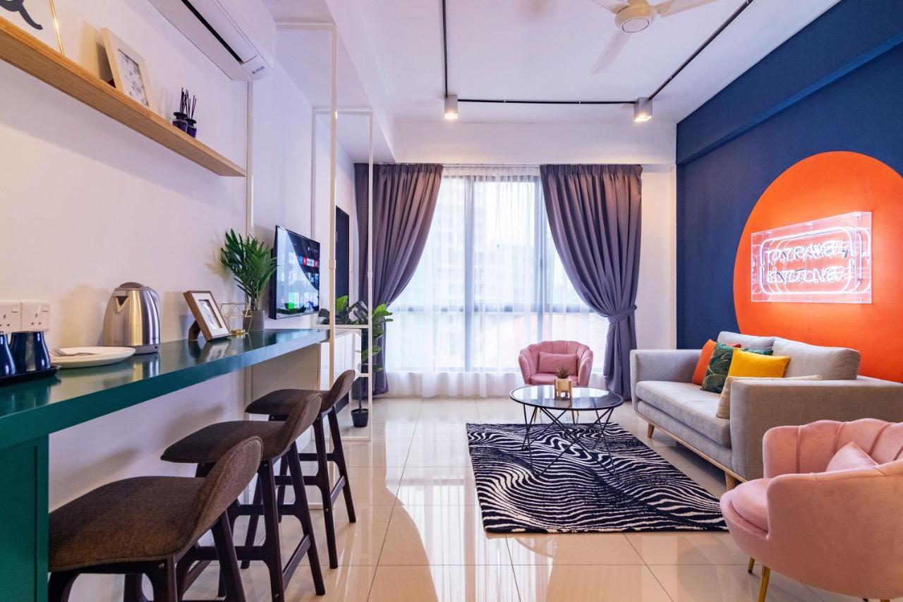 Scott Signature Suites By Alv George Town Exteriör bild