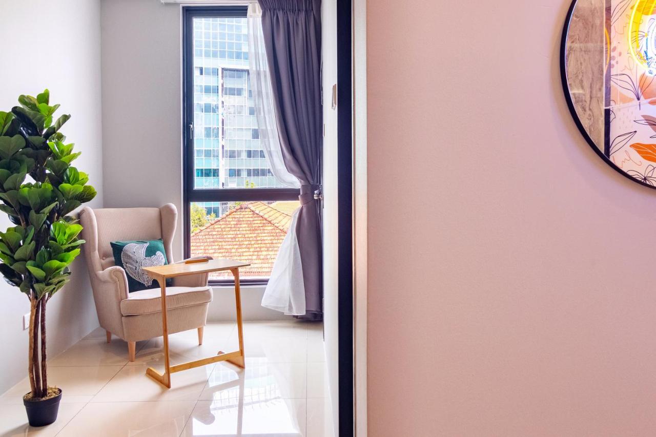Scott Signature Suites By Alv George Town Exteriör bild