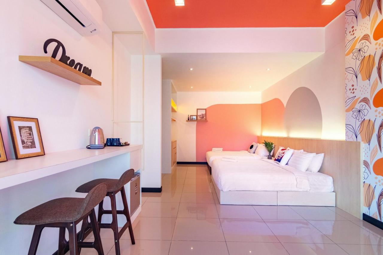 Scott Signature Suites By Alv George Town Exteriör bild